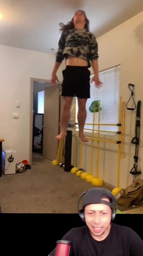 Imagine essas técnicas de saltos voltadas para o breaking, se um bboy ou uma bgirl se preocupam com sua evolução nesse quesito com certeza teriam algo a mais para mostrar na sua dança na hora das batalhas competitivas 👀... Break dance, 💪 #breakdance #backflip #trick | Bboy Gordek