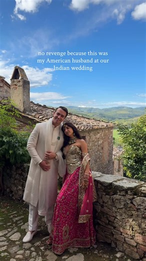 BTS Bride | Behind The Scenes Wedding Content Creators on Instagram: "When the groom was made for the Baraat life 👏🏼 Rangana and Nick’s Indian wedding day brought all the energy! Venue | @montaltointoscana BTS Content Creator | Ashley for @thebtsbride Florals | @magnolia.fioriwedding Hair + Makeup | @belaya_lyudmila Photography | @juliakaptelova_photography #weddingcontentcreator #indianamericanwedding #weddingideas #italyweddingphotographer"