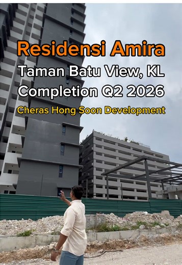 📍 Residensi Amira, Taman Batu View KL Project: Residensi Amira Developer: Cheras Hong Soon Land Land Tenure: Leasehold Title: Fully Residential Land Size: 366 acre Total Unit: 690 units Est Maintenance Fee: RM0.28 psf Development briefing untuk project Residensi Amira. Project dijangka akan siap pada Q2 2026, jadi kakbang boleh dapat kunci by 2026 juga 😍 Ini adalah fully residential title, bermakna semua bill serta utility kakbang mengikut tarif residential. Sekarang cuma tinggal 7 units sahaj