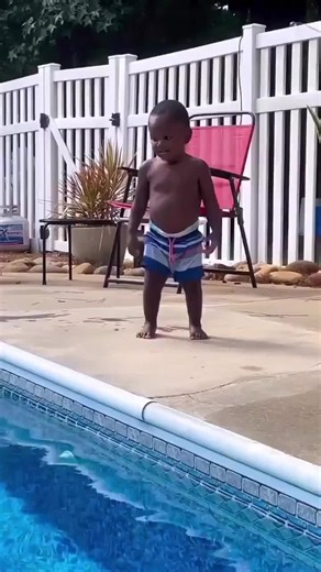 English.funny (@english.funny47)’s video of Swim Lessons