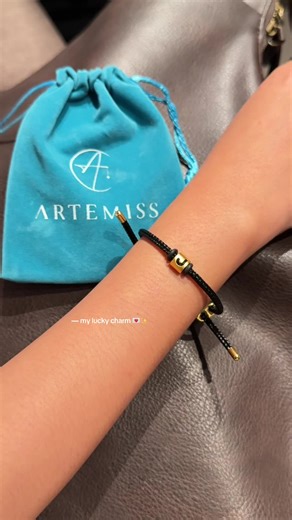 Discover the Significance of Red String Bracelets