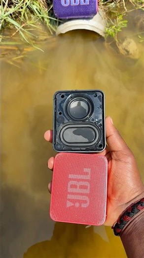 Water test speaker jbl bass 🤔
