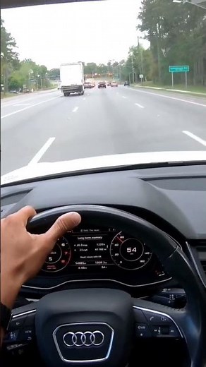2018 Audi Q5 Quattro 2.0T Acceleration and Sound!!