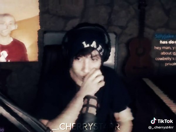 Quackity Edits: A Creative Compilation of Clips