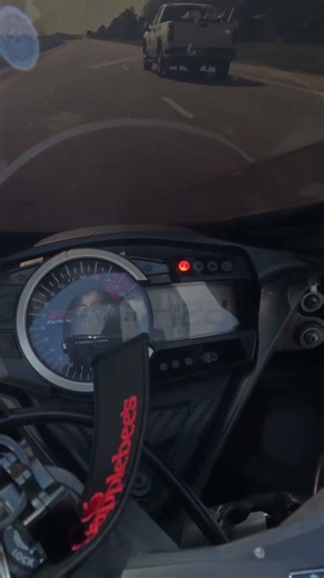 2013 gsxr 750 3rd gear pull