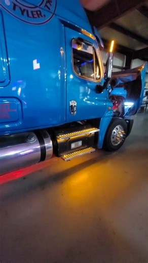 Explore the Custom Boogey Blue Interior of Freightliner Cascadia