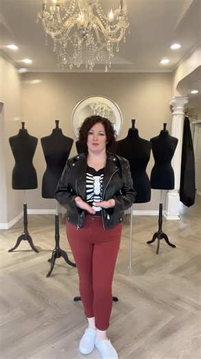 7.1K views · 1K reactions | Style a Bridal Party Halloween Edition  @maggiesotterodesigns @morileeofficial @moncheribridals @madelinegardner #bridal #bridalparty #bridalgown #wedding #weddingparty #weddingdress #blackweddingdress #halloween #halloweenwedding #maggiesottrro #maggiesotterodesigns #morilee #morileebridesmaids #moncheribridals #stlbridalshop #claricesbridal | Clarice's Bridal Fashions | Facebook