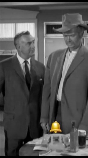 Uncle Jed's First Call. #beverlyhillbillies #jedclampett