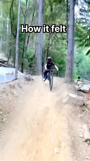 How did the first one survived 😬 #mountainbike #downhill #mtb