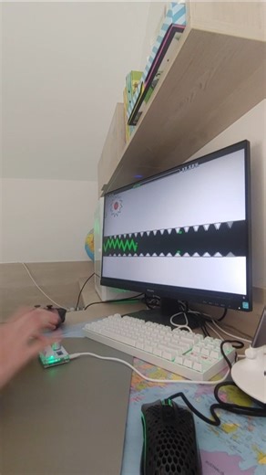 I tried learning wave spam in geometry dash... #gd #geometrydash #geometrydashchallenge #wavespam