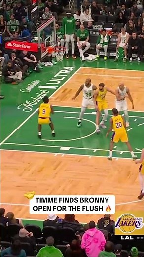 Bronny flushes it home 🔥