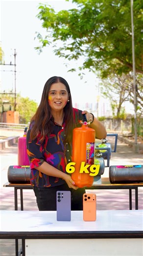 Holi Challenge! S26 ultra Vs iPhone 17 pro! #shorts