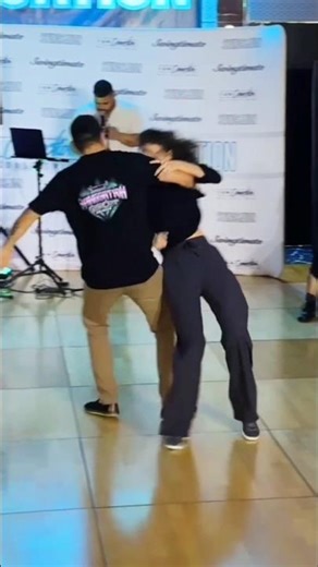 Sweep the leg 😯🔥 #improv #westcoastswing