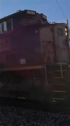 CSX I115 Intermodal Double Stack Train 11/9/2024 #shorts #csx #train #railroad #intermodaltrain #ns