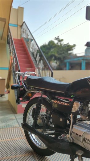 #automobile #yamaharx100serviceinchenai #yamaharx100serviceinchenaicopyrightfree #splendor #instagra