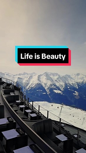 Cosm Dallas located in The Colony, TX at Granscape allows you to sit front row at sports and other immersive events with an unbeatable view. You'll feel like you're right there IN the action! #cosm #cosmdallas #interactivesports #immersiveexperience #immersive #dfwfun #dfwsports #familyfun #dfwadventures #dfwentertainment #dfwfamilyfun @Cosm #dfwentertainment #dfwsports #dfwadventures #grandscapetx @grandscapetx