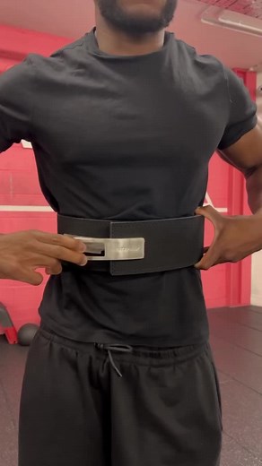 Here’s how to wear a lever belt | how to wear a lifting belt