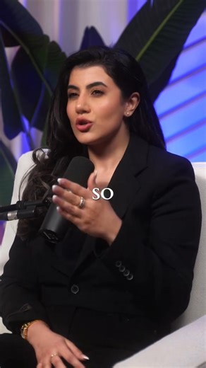 Dating an avoidant feels like chasing love that disappears the moment you reach for it — you can't b | Baylee Weeks | Facebook