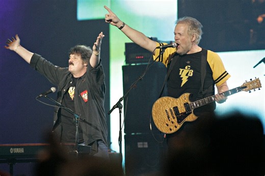 The Guess Who plan the band's first official US tour in over two decades