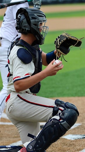 ACCELERATION = GAME CHANGER Acceleration—the ability to reach top speed fast—is one of the most important performance qualities for baseball players. Every explosive play starts with it. Whether it’s sprinting out of the box, stealing a base, or tracking down a fly ball—your first 3–5 steps decide the outcome. The off-season is where you build acceleration. This phase develops the key traits behind it: force production, rate of force development, and efficient mechanics. Research shows elite acc