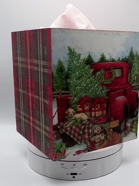 Handmade Red Truck Christmas Tissue Box Cover – Farmhouse Holiday Decor - Etsy