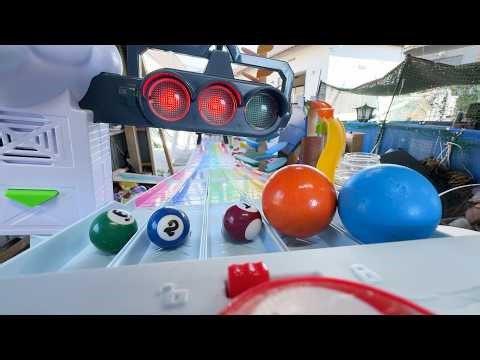 A fun marble run outdoors. A surprisingly satisfying video. Vol. 1