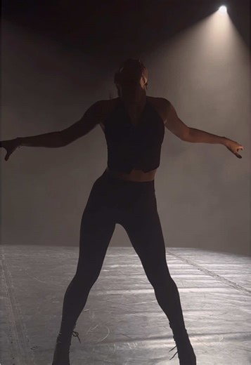 Dynamic Jazz Dance Performance to 'Sex Bomb' by Tom Jones