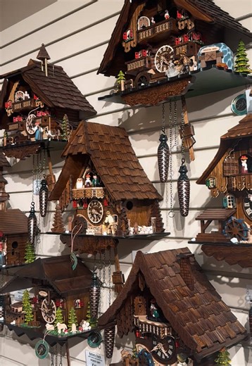 📍Fehrenbach Black Forest Clocks & Gifts Handcrafted Black Forest cuckoo clocks & unique German gifts await! 🕰️🇩🇪 Shop the collection online or stop by the store to see these beautiful pieces in person!