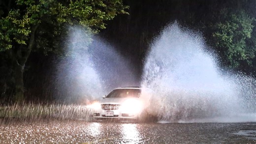 Flash flood warnings in place in Michigan. Where rivers are flooded