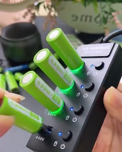 USB plug rechargeable AA batteries | Mother's Story