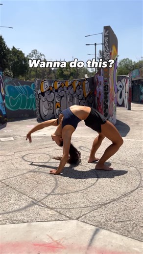 Taylor 🌊 | Bridge rotation progressions! I get a lot of questions about these, so here ya go! There’s tons of exercises you can do for improving... | Instagram