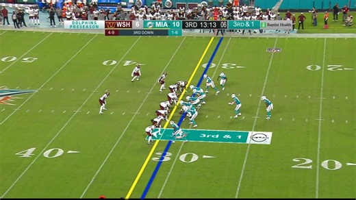 Chris Brooks is off to the races on 59-yard burst into Commanders' territory