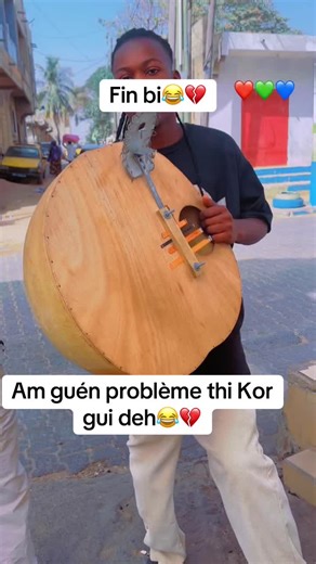Korr Gui: Musique et Comédie à Thies