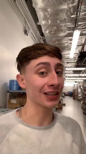 Body Language That Attracts Men | Funny Gestures Explained