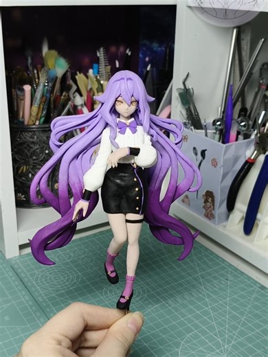 Create Sirin Figurine from Honkai Impact Using Clay