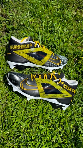 45 reactions | Custom Cleats for Steelers Cam Heyward, comic book pop art inspired colorway  #steelers #steelersnation♦ #pittsburgh #pittsburgsteelers #nfl #nflfootball #customcleats #customsneakers | JSB The Creator | Facebook