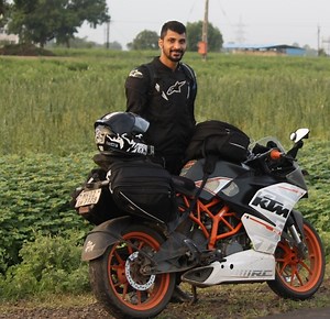 Top 10 Indian Moto-Vloggers to Follow