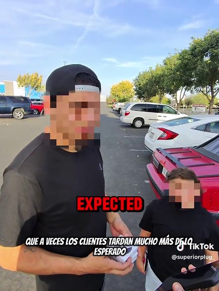 Clothing Reselling Tips for Success in Fashion Industry