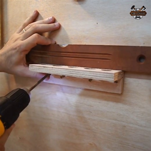 24K views · 210 reactions | How I made my workshop tool panel | See the step-by-step process of the entire manufacturing process | Woodworking tools #workshop #canalwillwood #woodworkingproject #woodworkingtoolsforbeginners #woodworking #woodworkingtips #tools #diy | WillWood Diy & Woodworking | Facebook