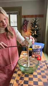 Sourdough Brown Butter Gingerbread Cake Pops! The cutest holiday treat in Soko's Kitchen's 2025 Christmas Treat Tin using our new Self-Rising Flour! 🍪🧈😌 Recipe: https://www.sokoskitchen.com/all-recipes/sourdough-brown-butter-gingerbread-cake-pops | Bob's Red Mill Natural Foods