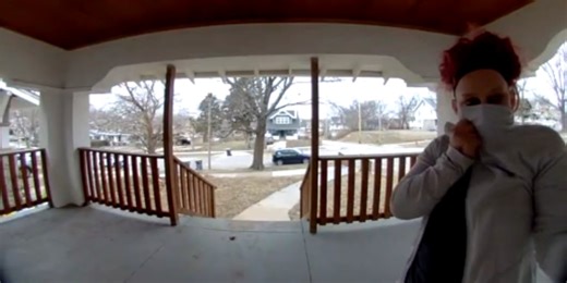 Porch pirates: Southeast Kansas City woman urges neighbors to set ‘delivery windows’