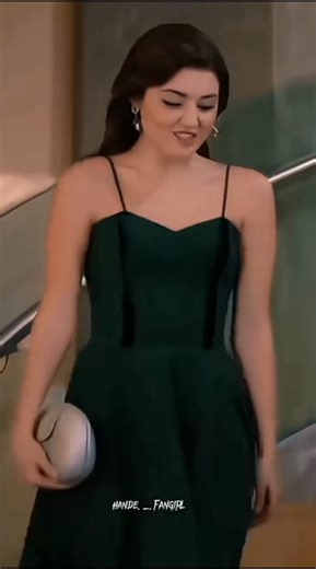 hande ercel 🇹🇷😉👌 beautiful picture 😍#handeercel #love #turkishactress #handeercel #love