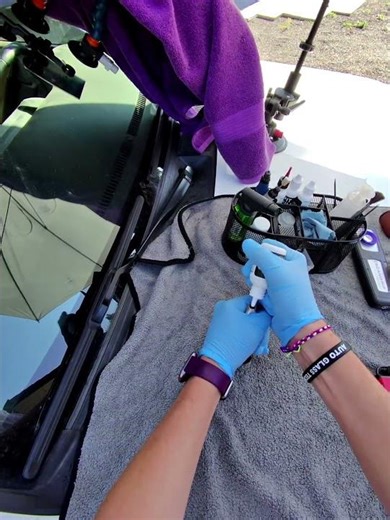 Stardate 2.249.003 — Step 4: Place Mirror On Inside Of Glass & Load Injector w/ resin (4-6 drops)