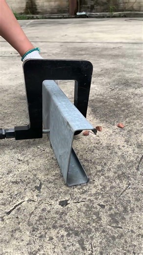2030’s Top Tech: Cordless Lithium-Ion Punch Tool #Roofing #SolarPanel #SolarRoof #ConstructionTools