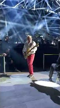 Hans Zimmer PLAYING LIVE In The Audience - Hans Zimmer Live | O2 Arena Prague