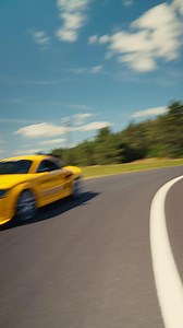 41 reactions | Twee motoren hebben meestal acht banden nodig...  Maar met die van ons zijn vier voldoende.  #Continental #Continentaltyres #Continentaltuning | Continental Tyres | Facebook