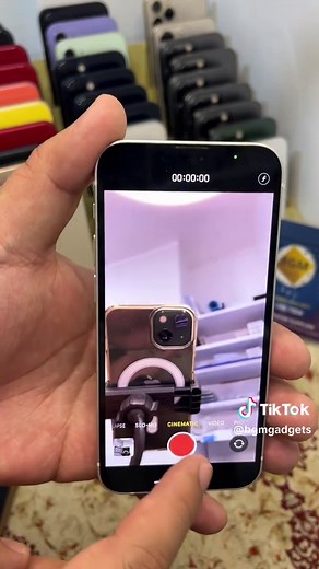 Replying to @evo fermilan@ SODL IPhone 13 MINI 128GB via LBC CASH ON DELIVERY. #fypシ #fyp #fypage #fypシ゚viral #fypp #fyp #fypシ゚viral #flex #iphone13mini