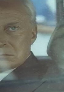 Chillers S01:E12 - Chillers: S1 E12 - Under a Dark Angel's Eye