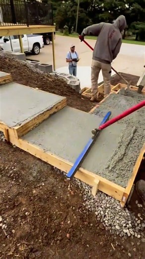 Perfect Concrete Steps! This Simple Tool Makes Leveling Easy #shorts