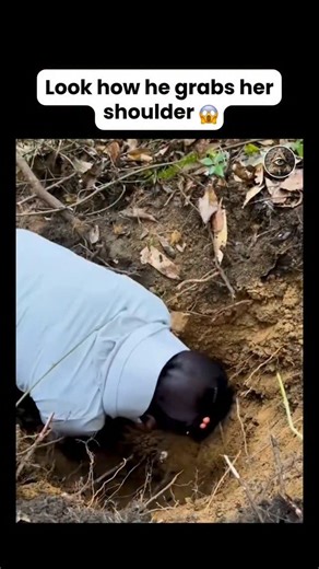 Lost Civilizations 👁️ on Instagram: "A simple gesture? Or a silent command, a display of dominance, a physical signal of control hidden in plain sight? Here’s what they don’t tell you: ✅ This isn't a casual touch. It's a power grip. The placement, the pressure, the way the fingers dig in—it's a non-verbal cue used to steer, correct, or silence someone in elite circles. It says, "I am in control here. Follow the script." ✅ In the world of staged politics and managed relationships, body language 